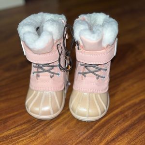 Cat & Jack Toddler Snow Boots